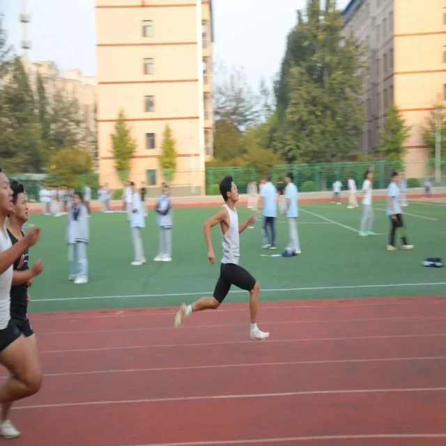 雄鹿阵容隐患或成争冠阻碍